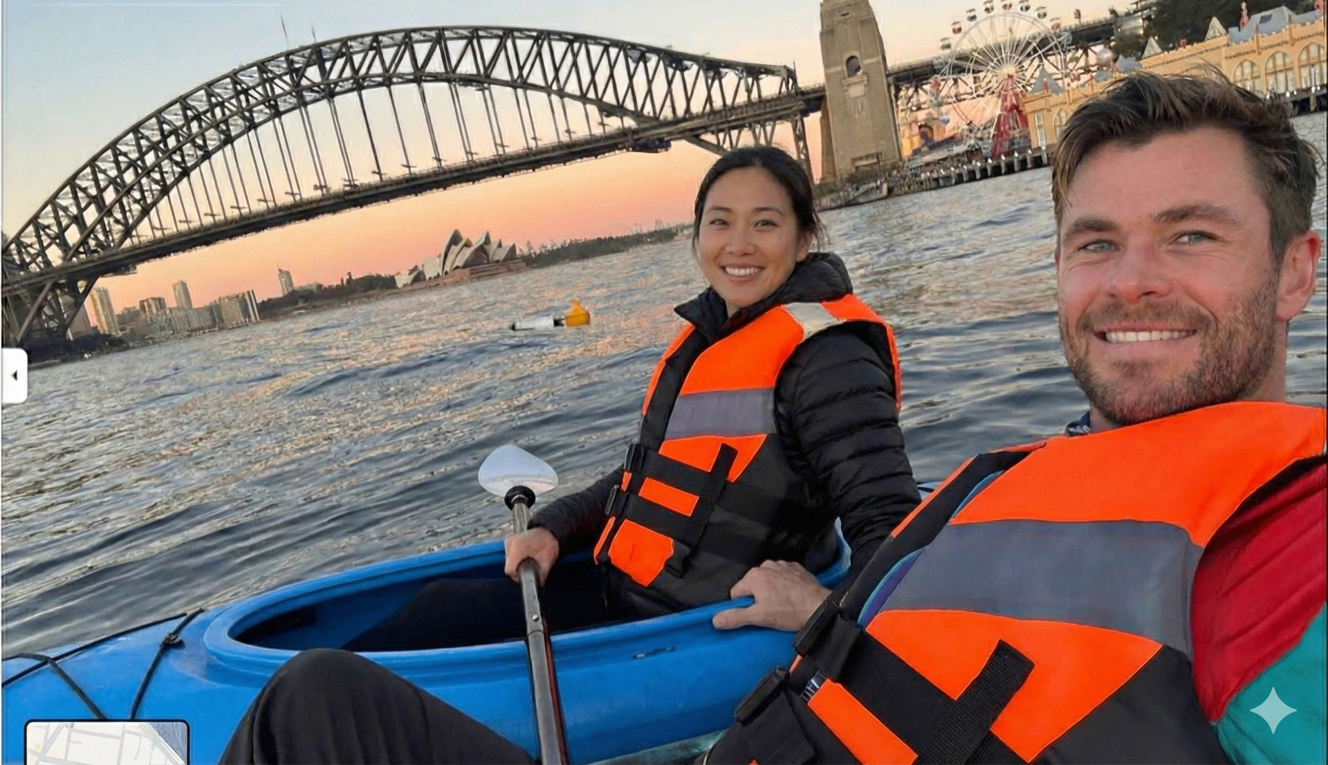 Couple selfie with Harbour Bridge